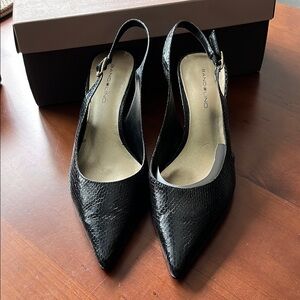 Bandolino Black High Heel Pumps with Textured Finish